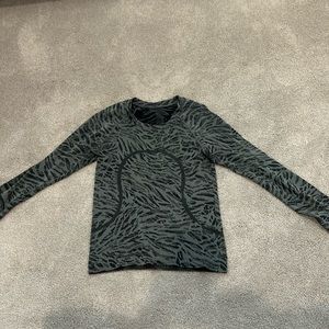 Lululemon long sleeve leopard print swiftly